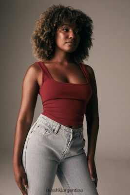 Meshki Argentina | Meshki top de canalé con cuello cuadrado meghan 06482X981 chocolate con cerezas